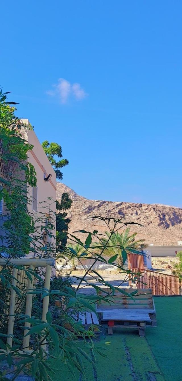 الشموخ للضيافة alshumukh guesthouse Al Ghalilah المظهر الخارجي الصورة